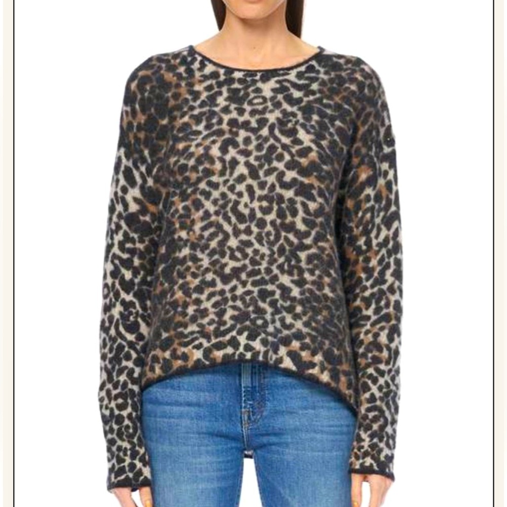 360 Cashmere Frankie Leopard Print Crewneck Sweater Size Medium